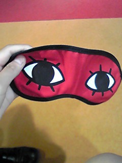 ��y���E�E�E�I